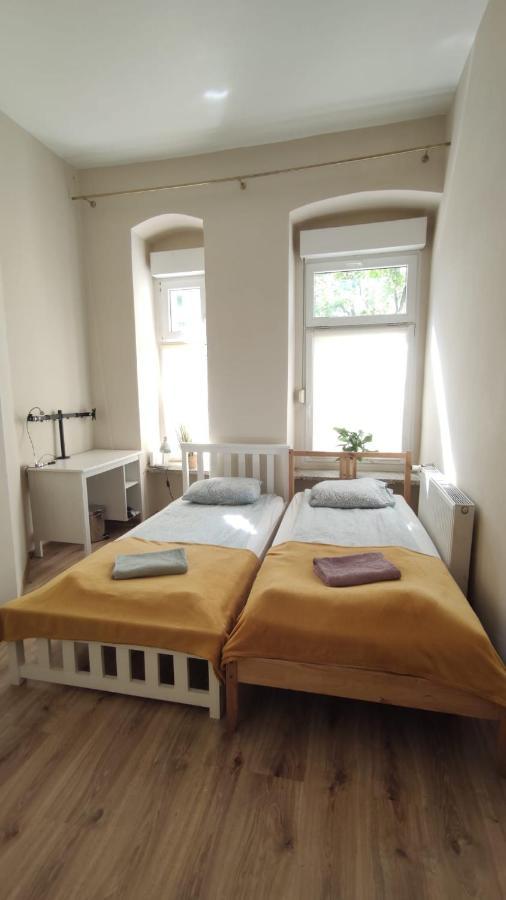 Nighthost- Trzebnicka 84 Apartamento Breslavia Habitación foto